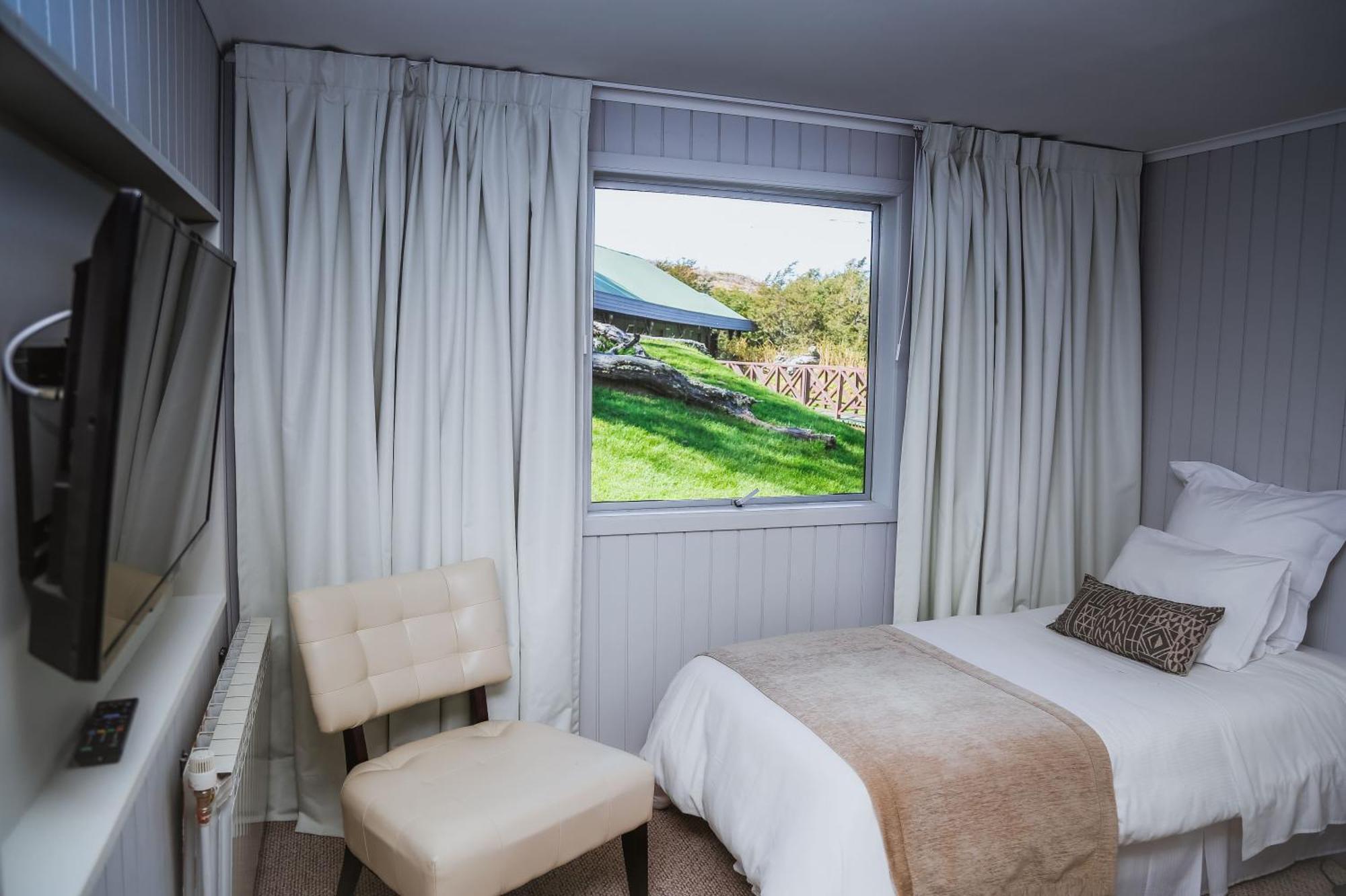 Hotel Lago Grey Torres del Paine National Park Exterior photo