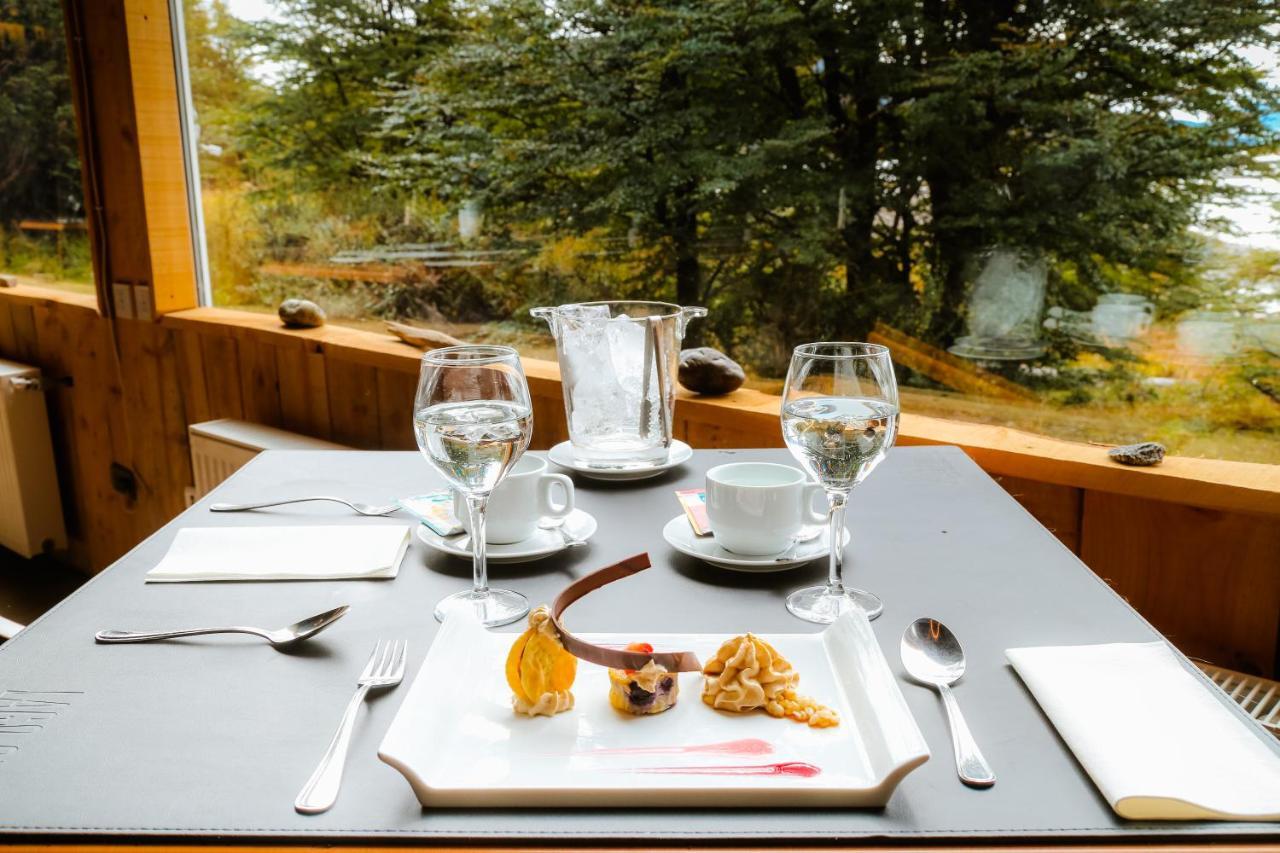 Hotel Lago Grey Torres del Paine National Park Exterior photo