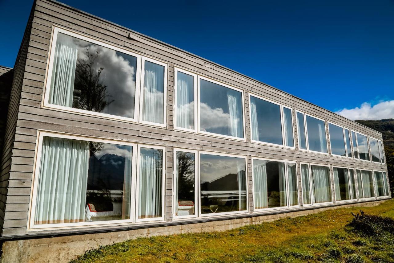 Hotel Lago Grey Torres del Paine National Park Exterior photo
